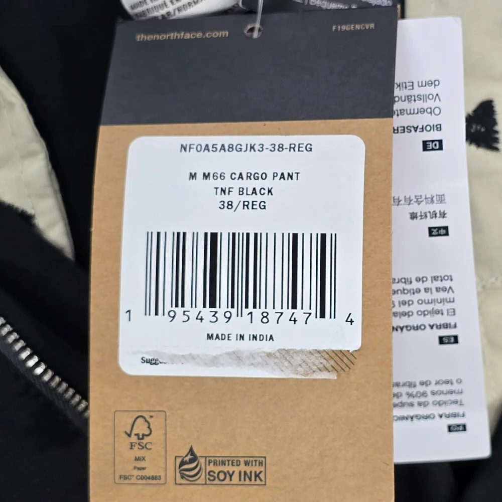 The North Face NWT Men's M66 Cargo Pants in Black Size 38